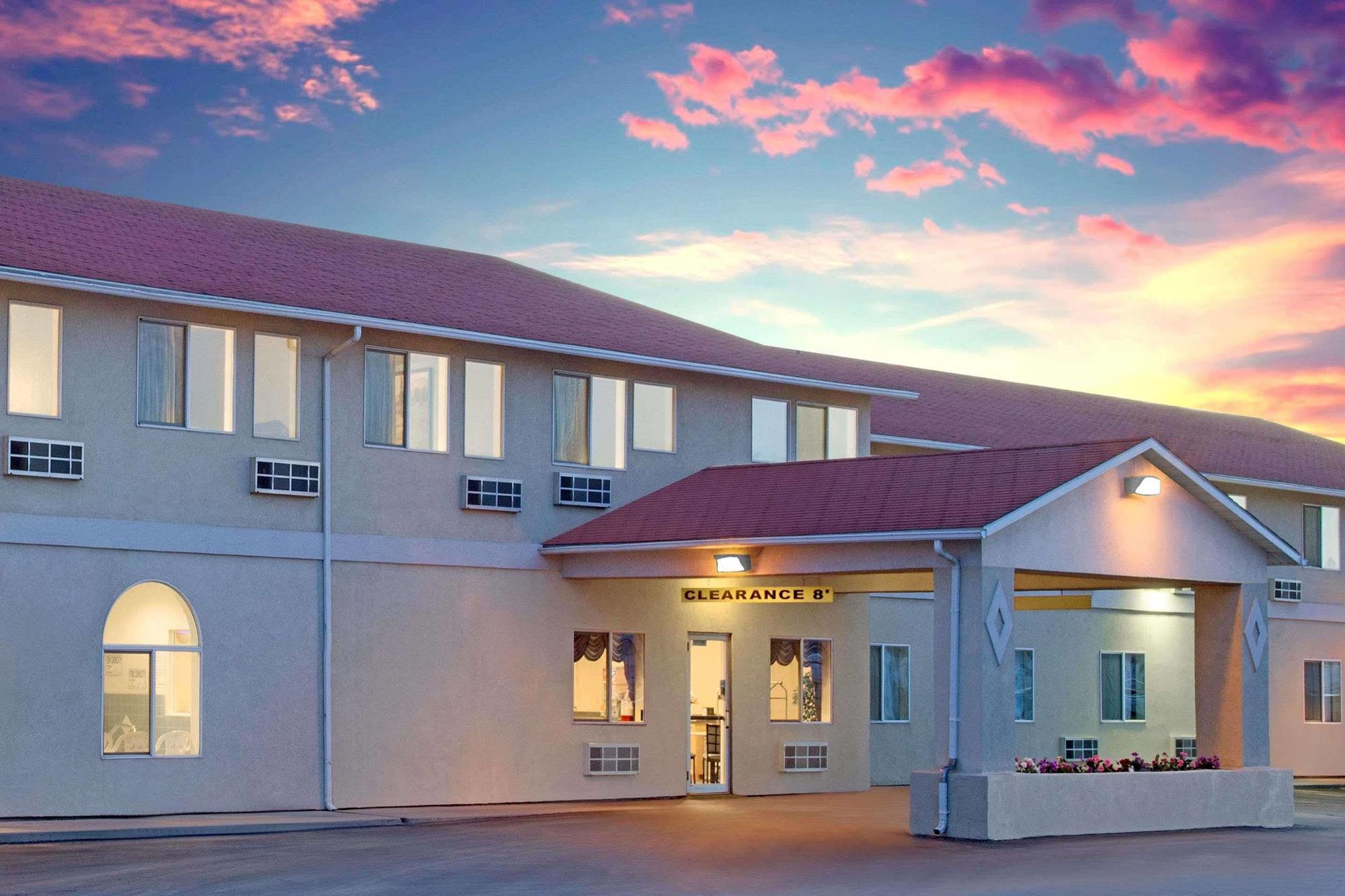 Super 8 By Wyndham Vernal Ut Εξωτερικό φωτογραφία