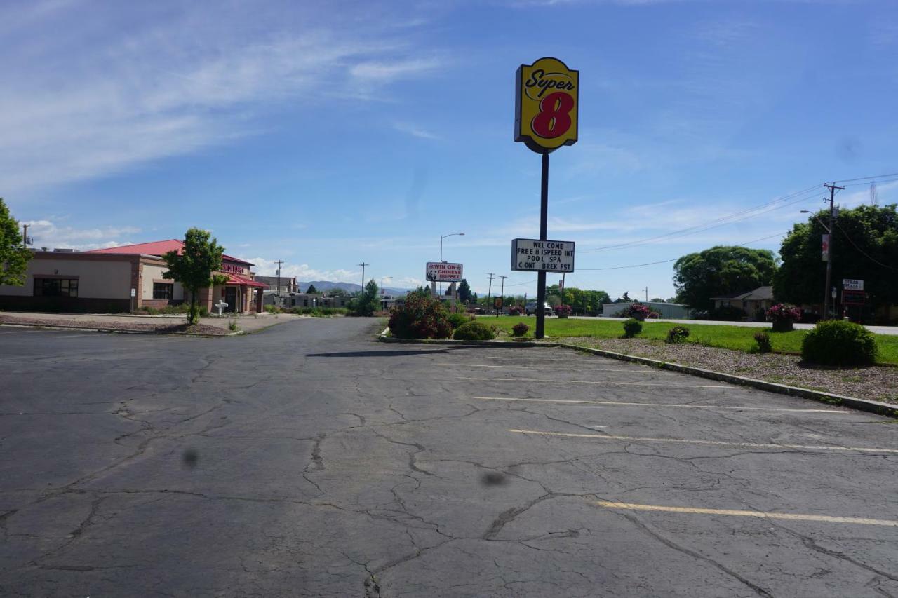 Super 8 By Wyndham Vernal Ut Εξωτερικό φωτογραφία